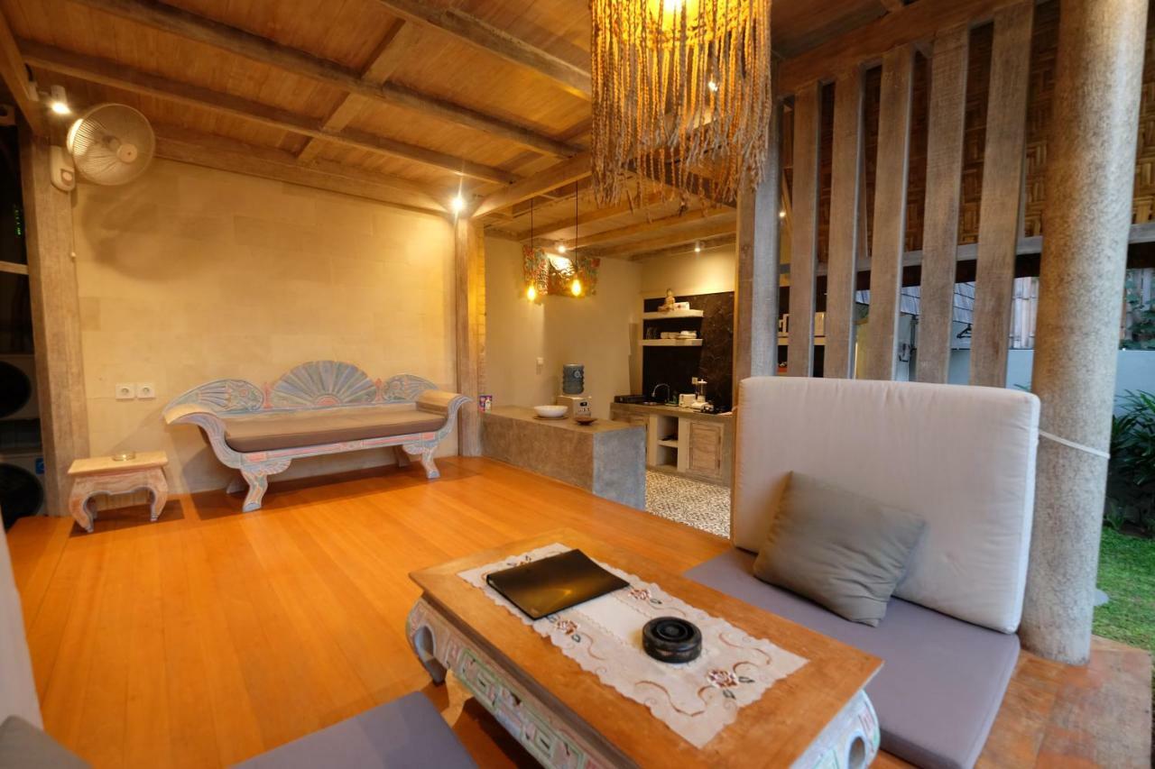Villa Made West เซมินยัค ภายนอก รูปภาพ